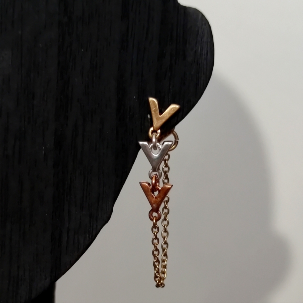 Tri-Tone Robert Lee Morris SOHO Chevron Front-Back Earrings